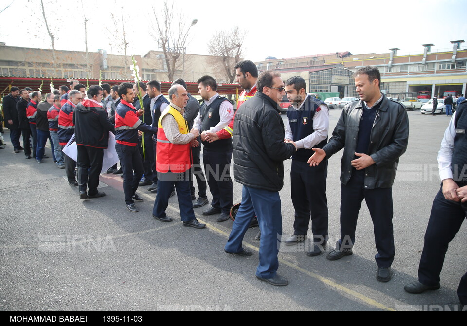 همدردی شهروندان تهرانی با شهدای آتش نشان