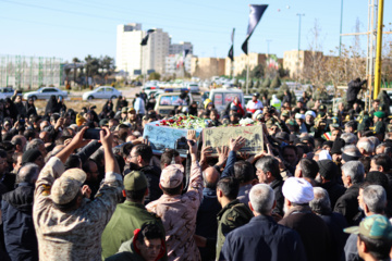 استقبال از دو شهید گمنام در زنجان