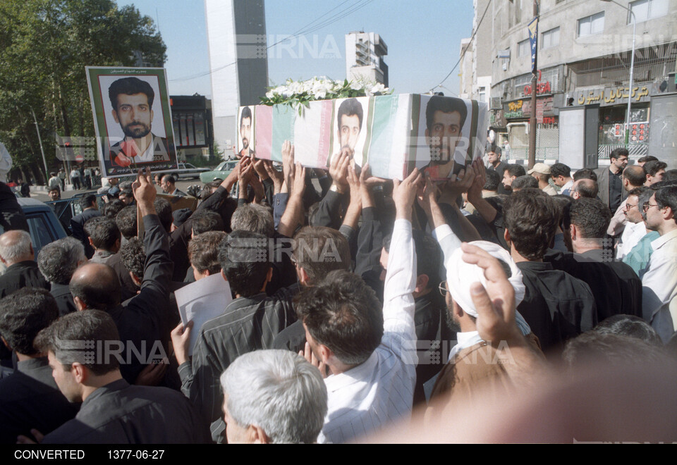 مراسم تشییع شهید محمود صارمی خبرنگار ایرنا و شهدای دیپلمات ایران در مزار شریف