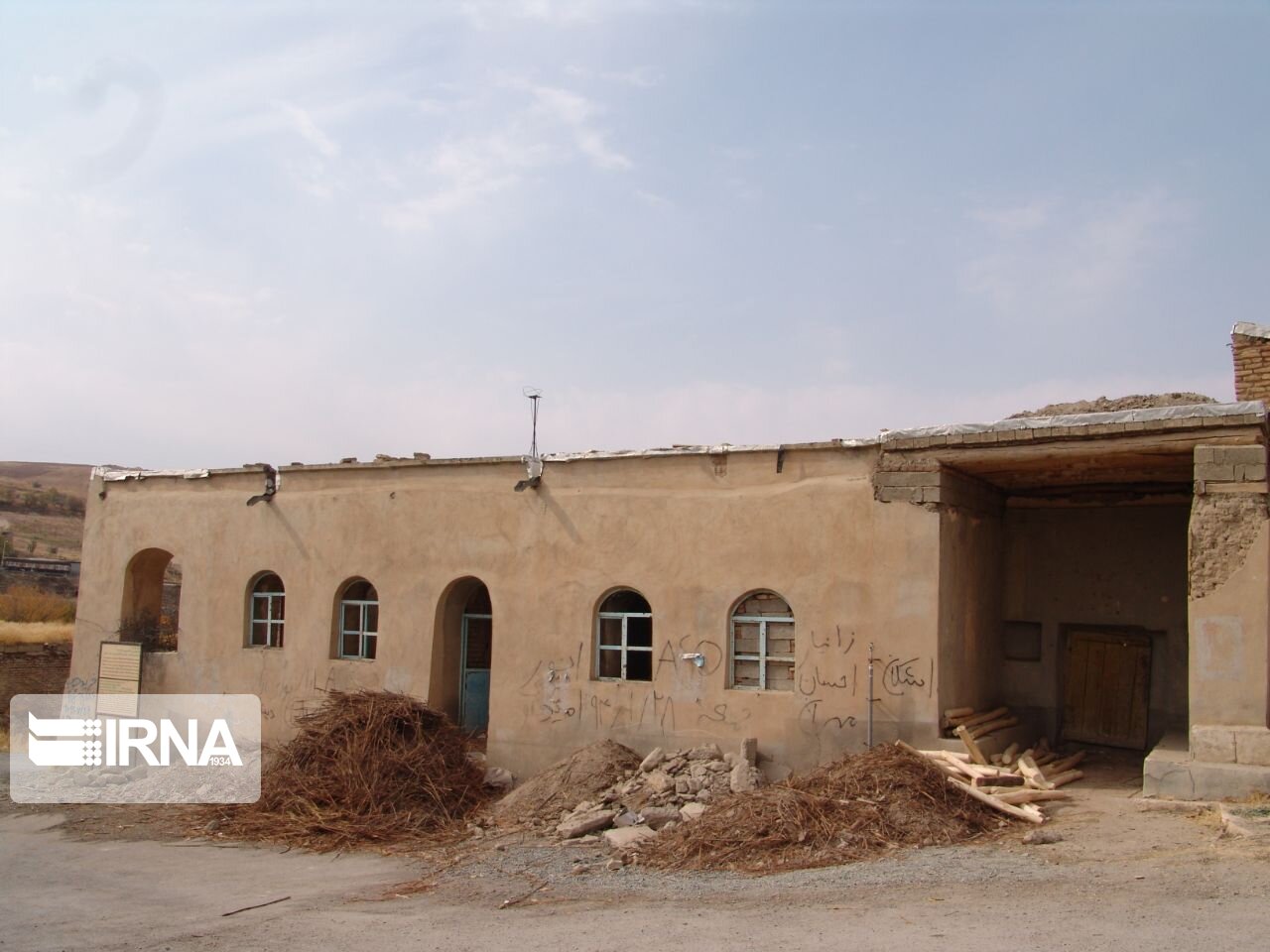 مسجد تاریخی روستای سرا در سقز مرمت می‌شود