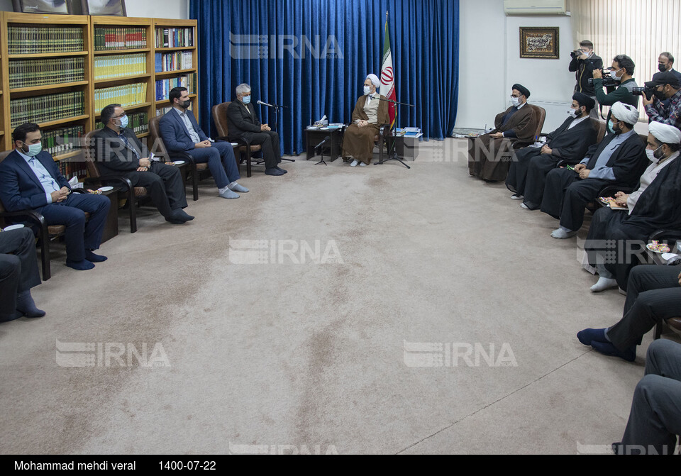 دیدار وزیر ورزش و جوانان با آیت الله علیرضا اعرافی مدیر حوزه های علمیه کشور