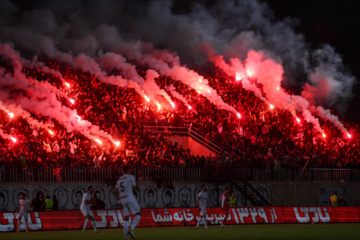 لیگ برتر فوتبال - ملوان و پرسپولیس