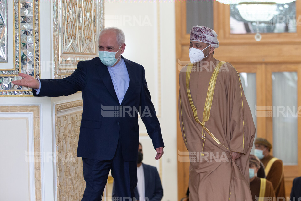 دیدار وزیر امور خارجه و فرستاده ویژه سلطان عمان