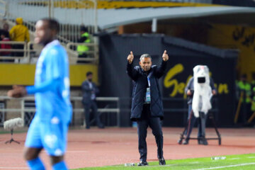 Football match between Sepahan and Al-Hilal