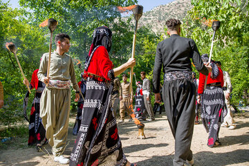 جشن چله تابستان در روستای زردوئی