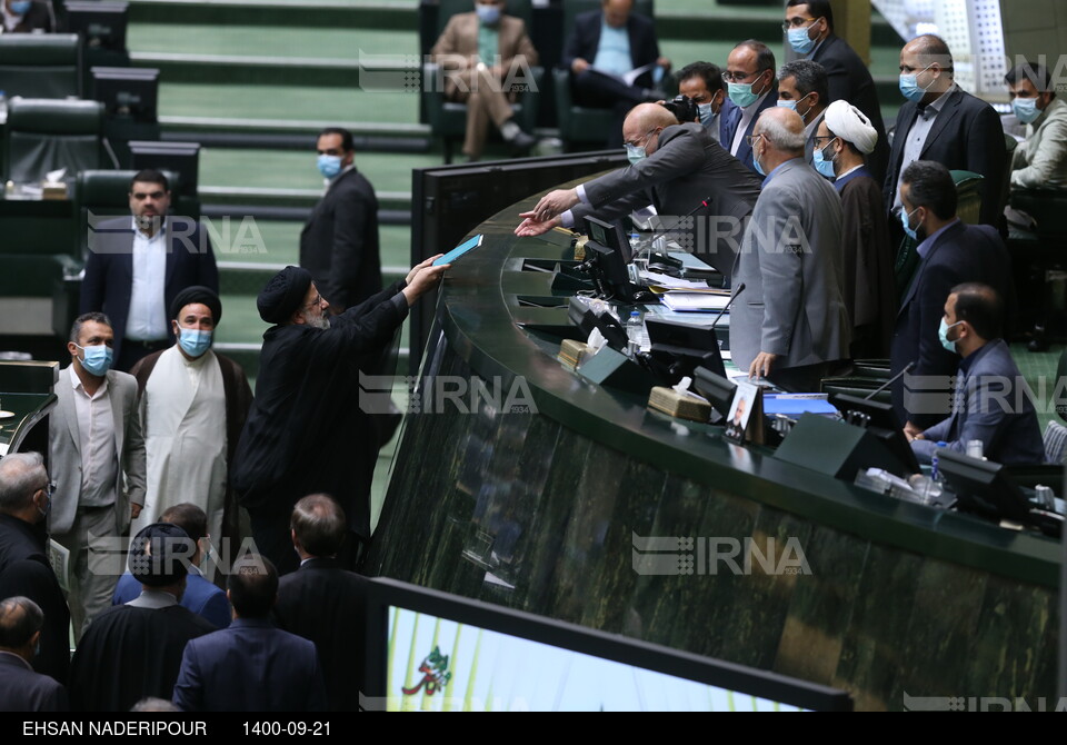 تقدیم لایحه بودجه ۱۴۰۱ به مجلس شورای اسلامی
