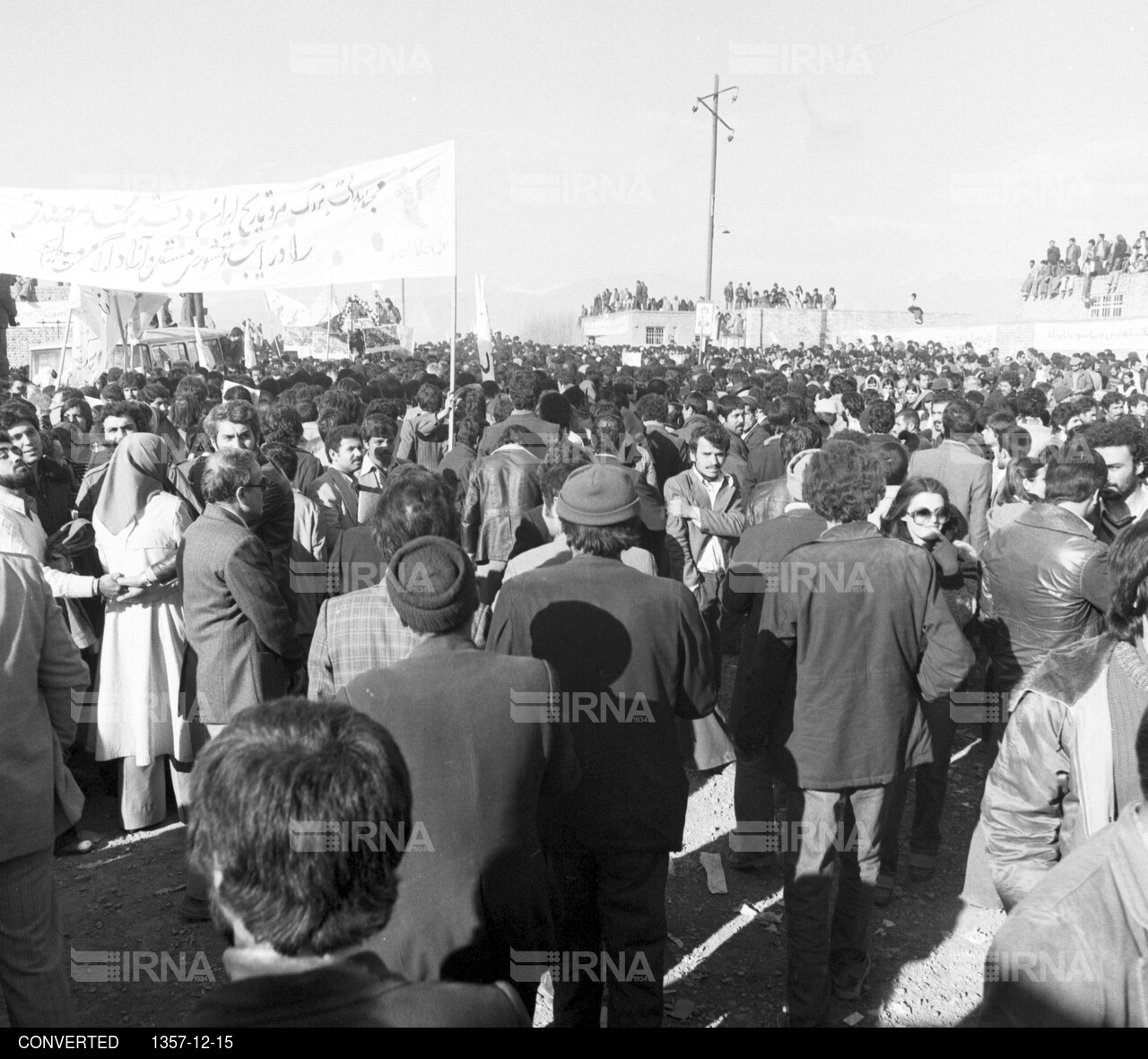 مراسم بزرگداشت دکتر مصدق در احمد آباد