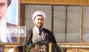 امام جمعه ملایر: مجاهدان فرهنگی باید عظمت جمهوری اسلامی را تبیین کنند