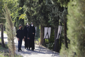 عزاداری جاماندگان اربعین حسینی در جوار شهدای گمنام دانشگاه شیراز