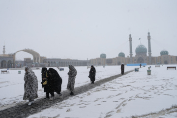 Iran : chutes de neige à Qom, située au sud-ouest de Téhéran