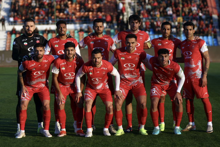 لیگ برتر فوتبال - پرسپولیس و نساجی