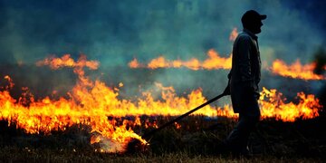 روایت نبرد ۱۱ عشایرزاده قشقایی با شعله‎‌های سرخ آتش