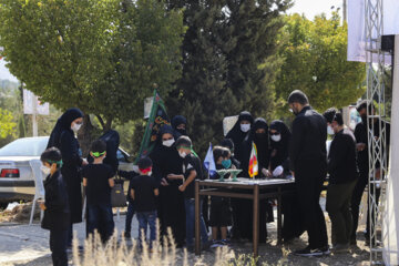 عزاداری جاماندگان اربعین حسینی در جوار شهدای گمنام دانشگاه شیراز