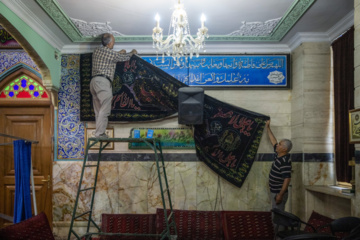 شهر، عزادار حسین (ع)