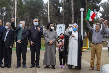 راهپیمایی موتوری به مناسبت بزرگداشت ۲۲ بهمن با حضور اقشار مختلف مردم گنبدکاووس همزمان با سراسر کشور برگزار شد