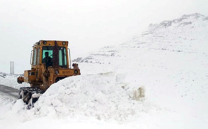 جاده پل زنگوله به بلده نور و راه ۱۵ روستای این مسیر بازگشایی شد