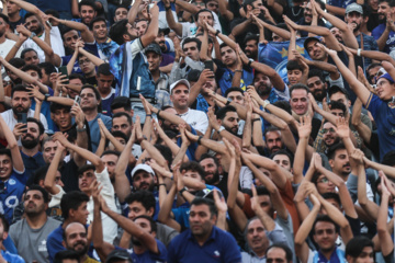 Premier League de Football iranien opposant Esteghlal et Persépolis, le mercredi 25 septembre 2024