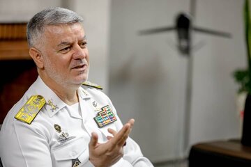 فرمانده نیروی دریایی ارتش: سیاست دفاعی ایران مبتنی بر بازدارندگی است