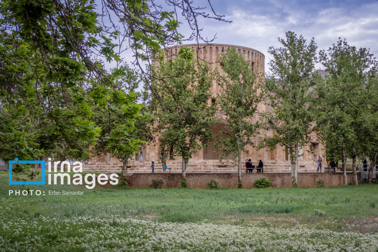 گردشگری در خراسان رضوی، کاخ خورشید- کلات نادری