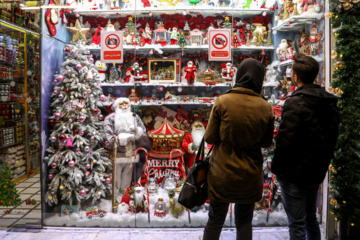 Ambiente navideño en Teherán