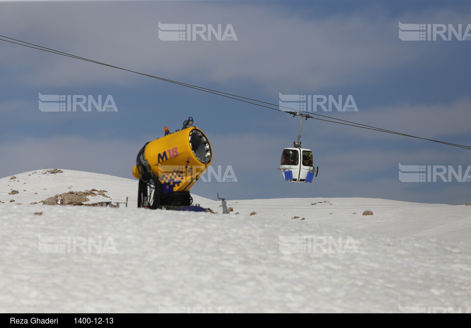 تفریحات زمستانی در پیست پولادکف فارس