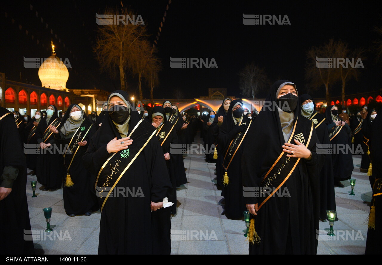 مراسم لاله گردانی شب شهادت احمد بن موسی (ع) در شیراز