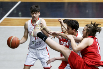 U-18 basketball match between Iran and Turkiye