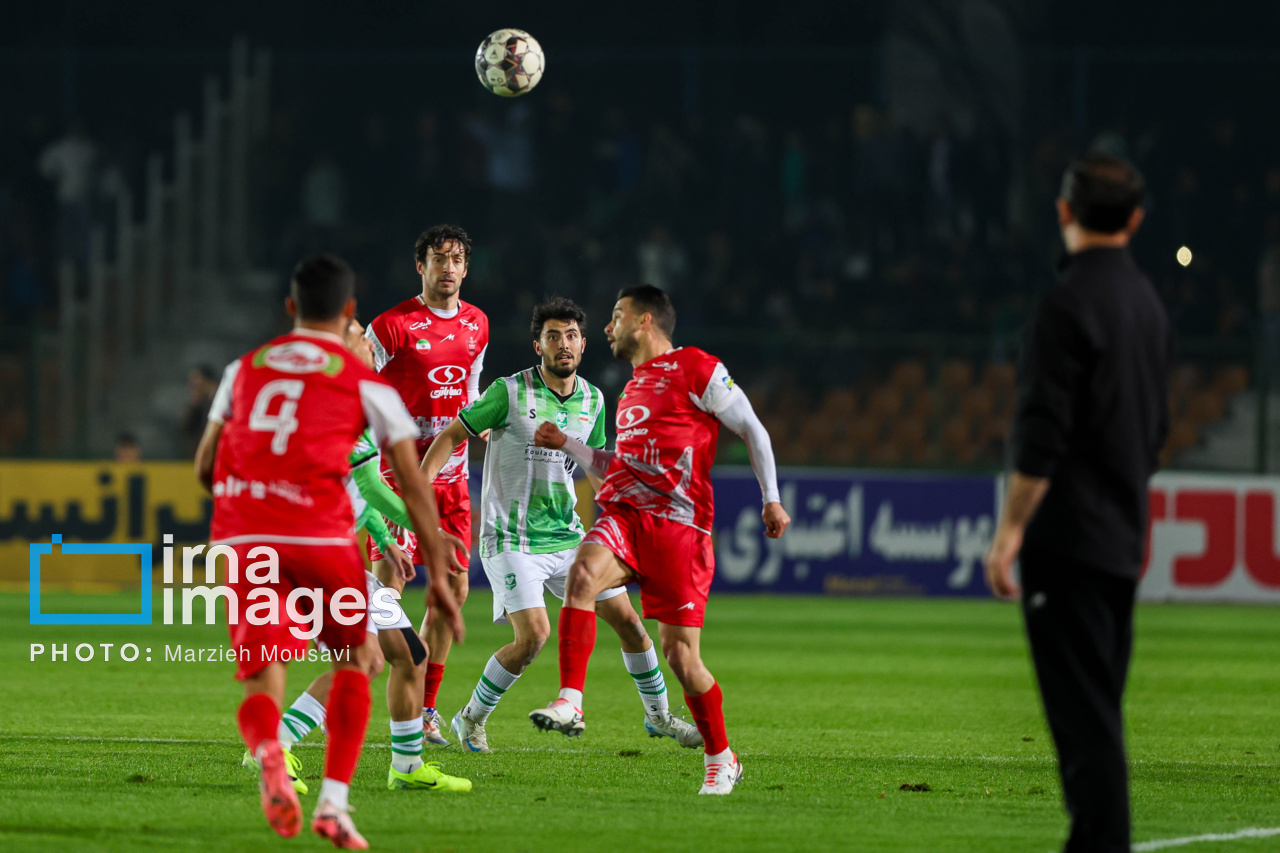 لیگ برتر فوتبال - پرسپولیس و خیبر