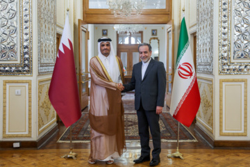 Meeting of Iranian, Qatari foreign ministers