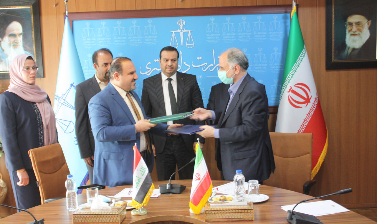 Iran, Iraq sign joint statement on expanding legal, judicial ties