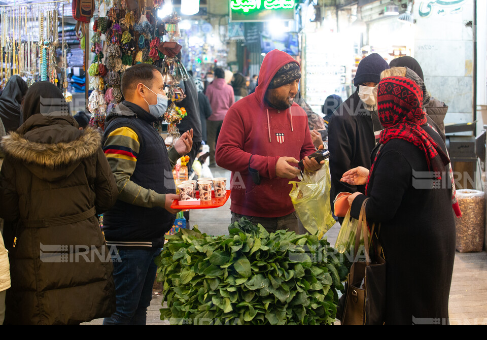 خرید شب یلدا در بازار تجریش