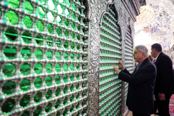 سفر وزیر میراث به شیراز