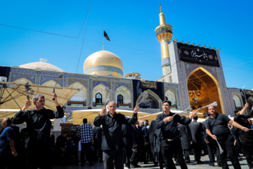 Mashhad, de luto por el aniversario del fallecimiento del Profeta del Islam