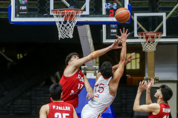 U-18 basketball match between Iran and Turkiye