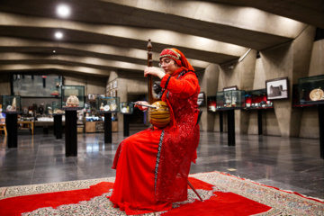 Festival de Arte Irán Zamin en Torre Azadi 