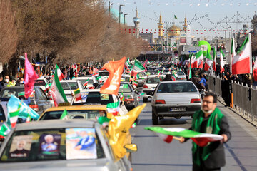 راهپیمایی ۲۲ بهمن در مشهد