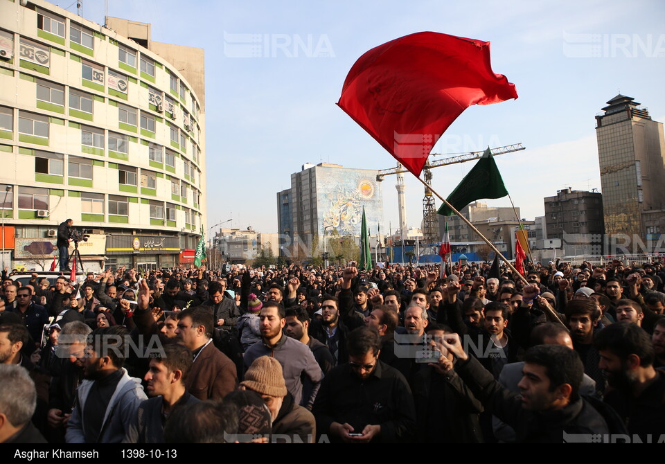 راهپیمایی مردم تهران در پی شهادت سردار سپهبد قاسم سلیمانی