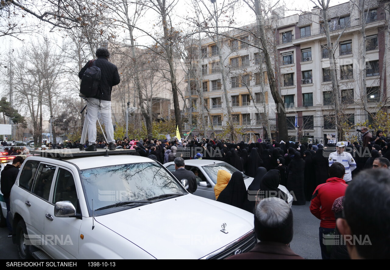 تجمع مردم تهران در محکومیت ترور سردار قاسم سلیمانی