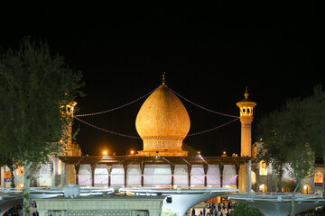 جشن شب نیمه شعبان در حرم احمد بن موسی شاهچراغ(ع)