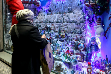 Ambiente navideño en Teherán