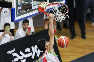 Superstars of Iran’s basketball league
