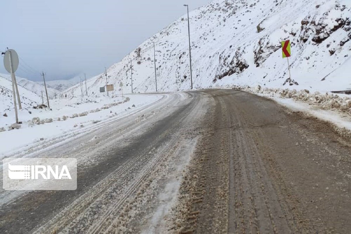 آماده باش سازمان ها برای بارش برف در گیلان 