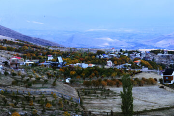 پاییز هزار رنگ در روستای گردشگری "قره خاچ " ماکو