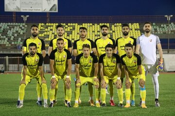تیم فوتبال ۹۰ ارومیه مقابل قشقایی شیراز پیروز شد