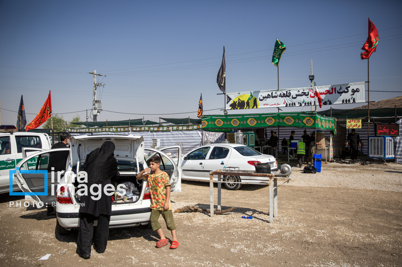 تردد زائران در مرز خسروی