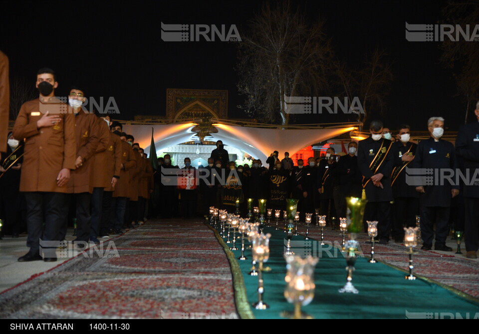 مراسم لاله گردانی شب شهادت احمد بن موسی (ع) در شیراز