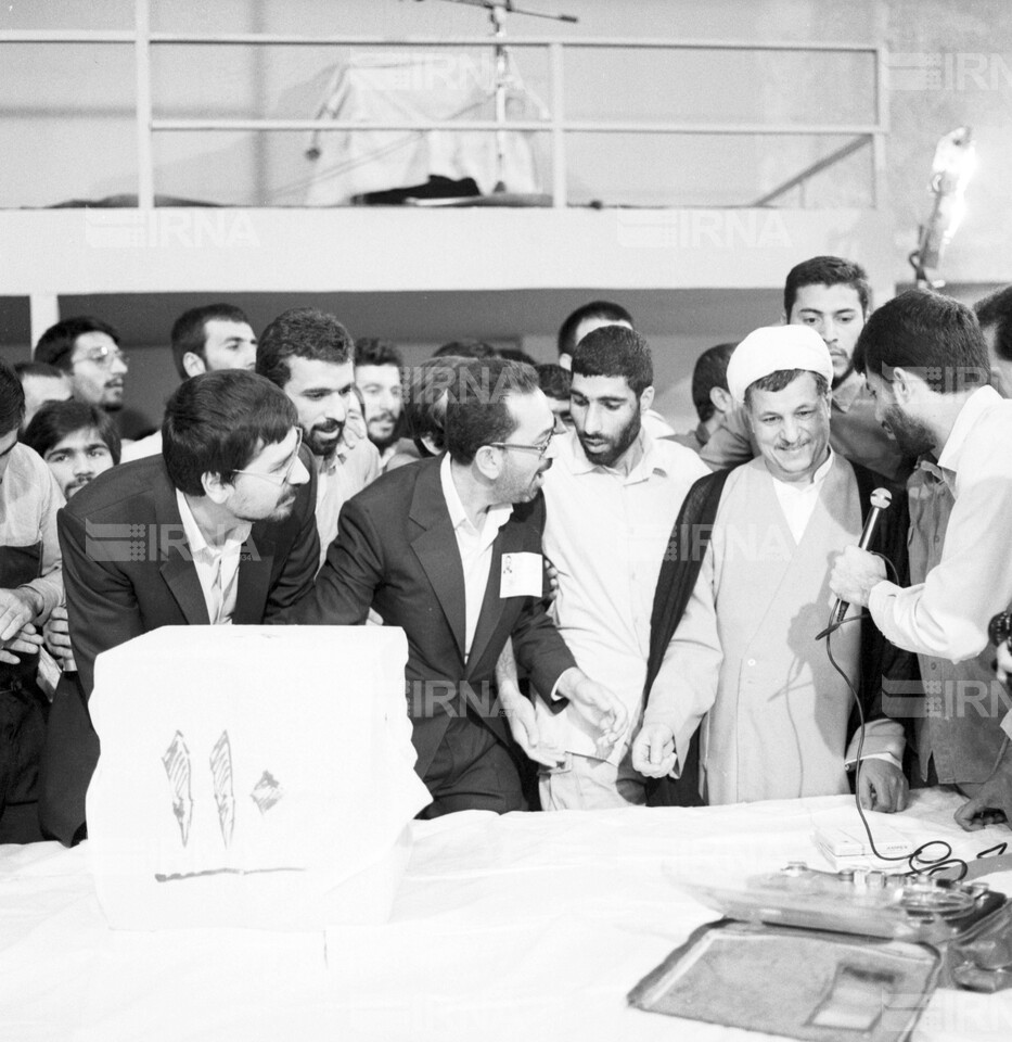 چهارمین دوره انتخابات ریاست جمهوری - حضور حجت الاسلام هاشمی رفسنجانی
