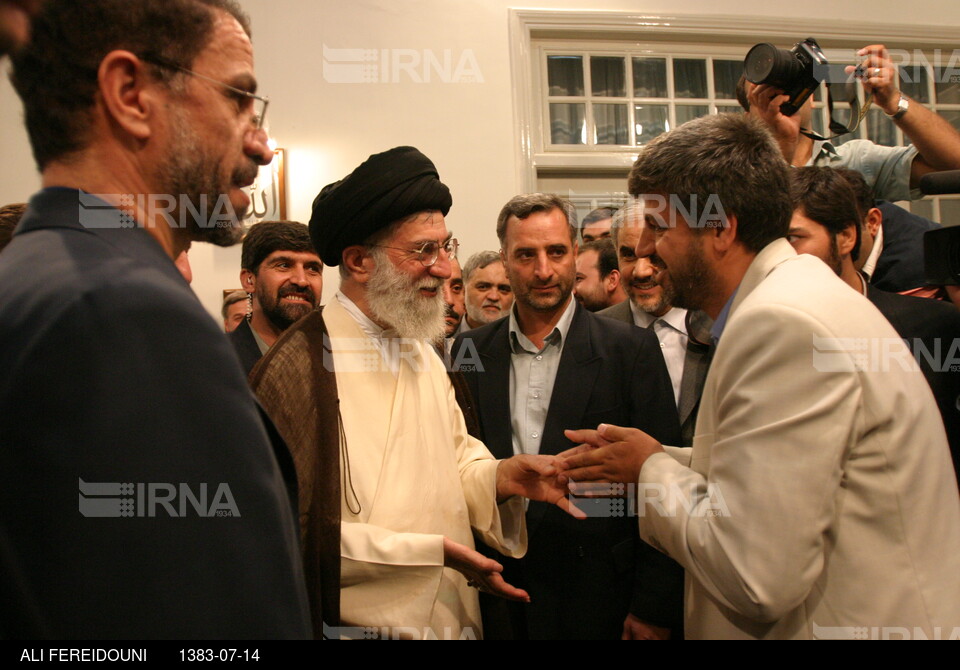 دیدار جمعی از مدال آوران المپیک و پاراالمپیک یونان با مقام معظم رهبری