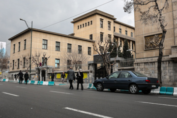 Imágenes sacadas por IRNA del edificio donde fueron asesinados dos jueces del Tribunal Suprema en Teherán