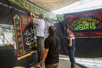 Irán se viste de negro para ceremonias de luto de Muharram